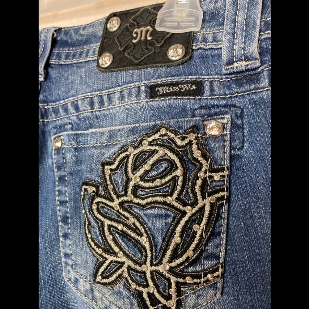 Miss Me Jeans Floral Rose #JP 6080B bootcut Sz 31